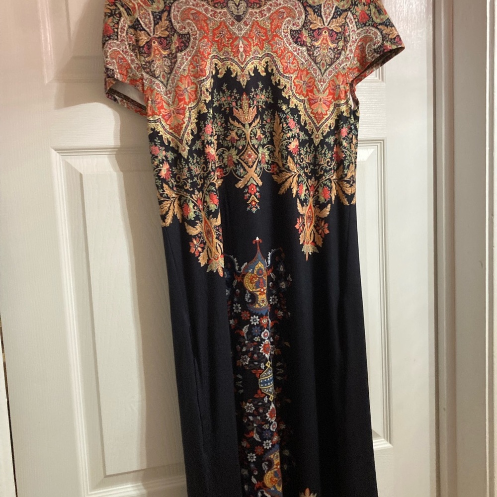 Fits like a M/L